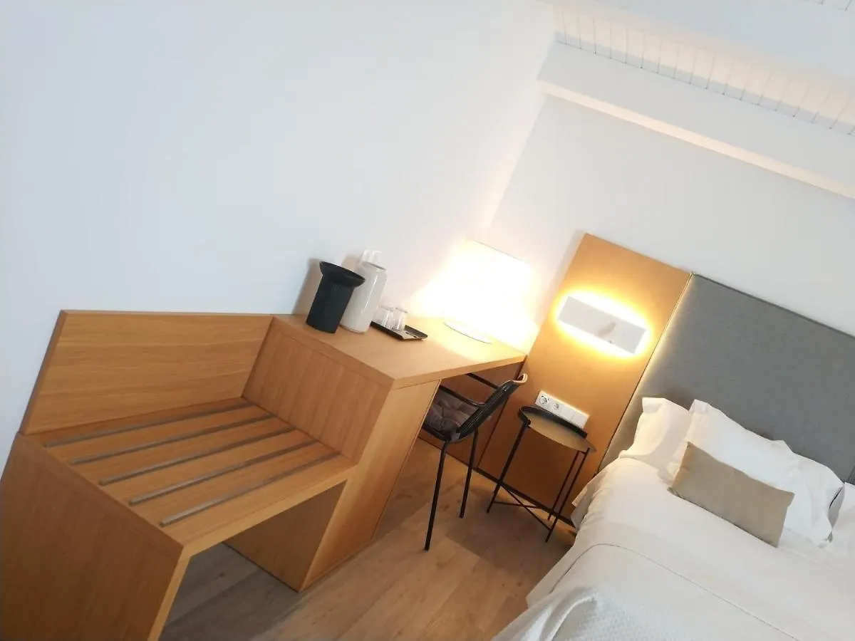Hotel Mas Catxina Deltebre 4*,